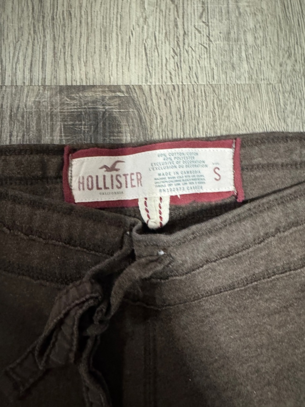 Hollister Y2K Brown Logo wide leg Sweatpants with Drawstring - Picture 2 of 2